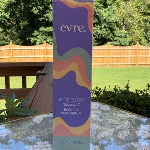 Evrē Bright & Early Vitamin C Blemish Scar Serum | 1.01 fl oz